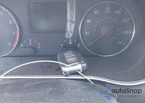 2014 Kia Cadenza Premium из США, поврежденный, VIN KNALN4D70E5145785